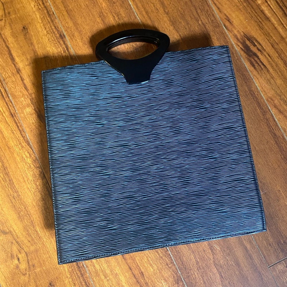 Funky, boxy, Gently Loved DUPP of Épi Pont-Neuf HANDBAG